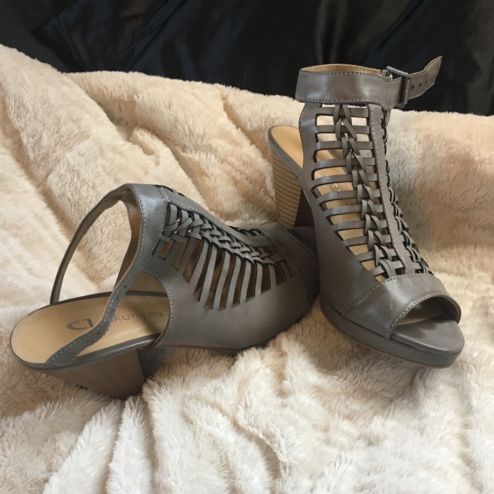 CL by Laundry cage sandals